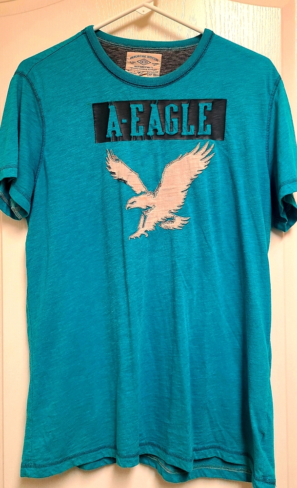4/$20 Men's American Eagle Shirt